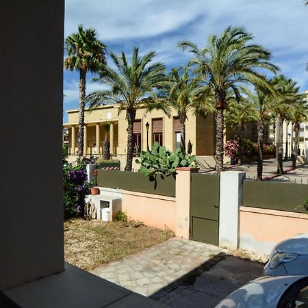 Le Galli En Plein Coeur De Sanary Kültér fotó